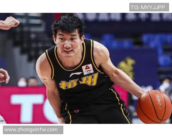 孙铭徽：从青涩球员到国家队核心的成长之路与奋斗历程